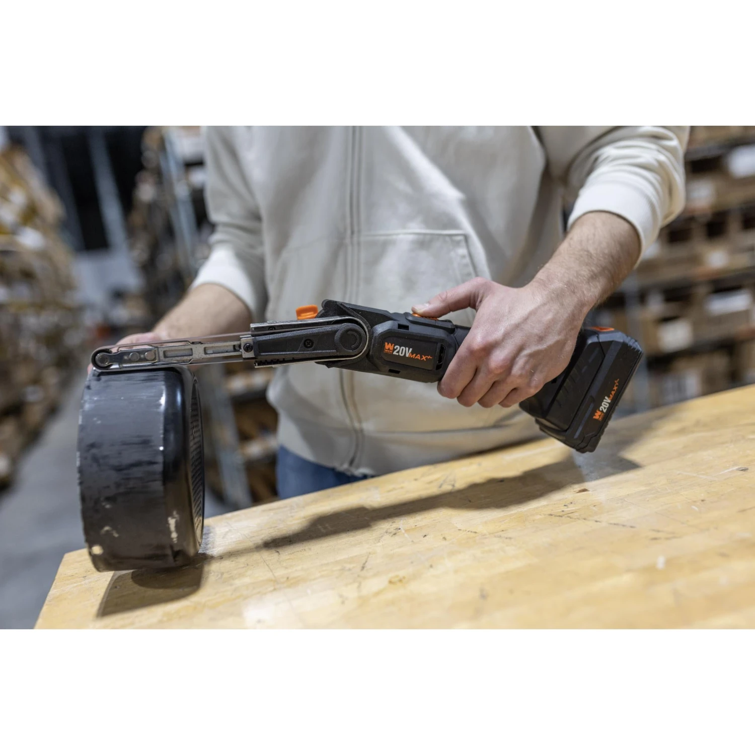 WEN 20437BT 20V Max Cordless Variable Speed Detailing File Sander (Tool Only – Battery Not Included)(Wen 20437bt 20v Max Cordless Variable Speed Detailing File Sander Tool Only Battery Not Included) 4 WEN 20437BT 20V Max Cordless Variable Speed Detailing File Sander (Tool Only – Battery Not Included)(Wen 20437bt 20v Max Cordless Variable Speed Detailing File Sander Tool Only Battery Not Included) - Image 4